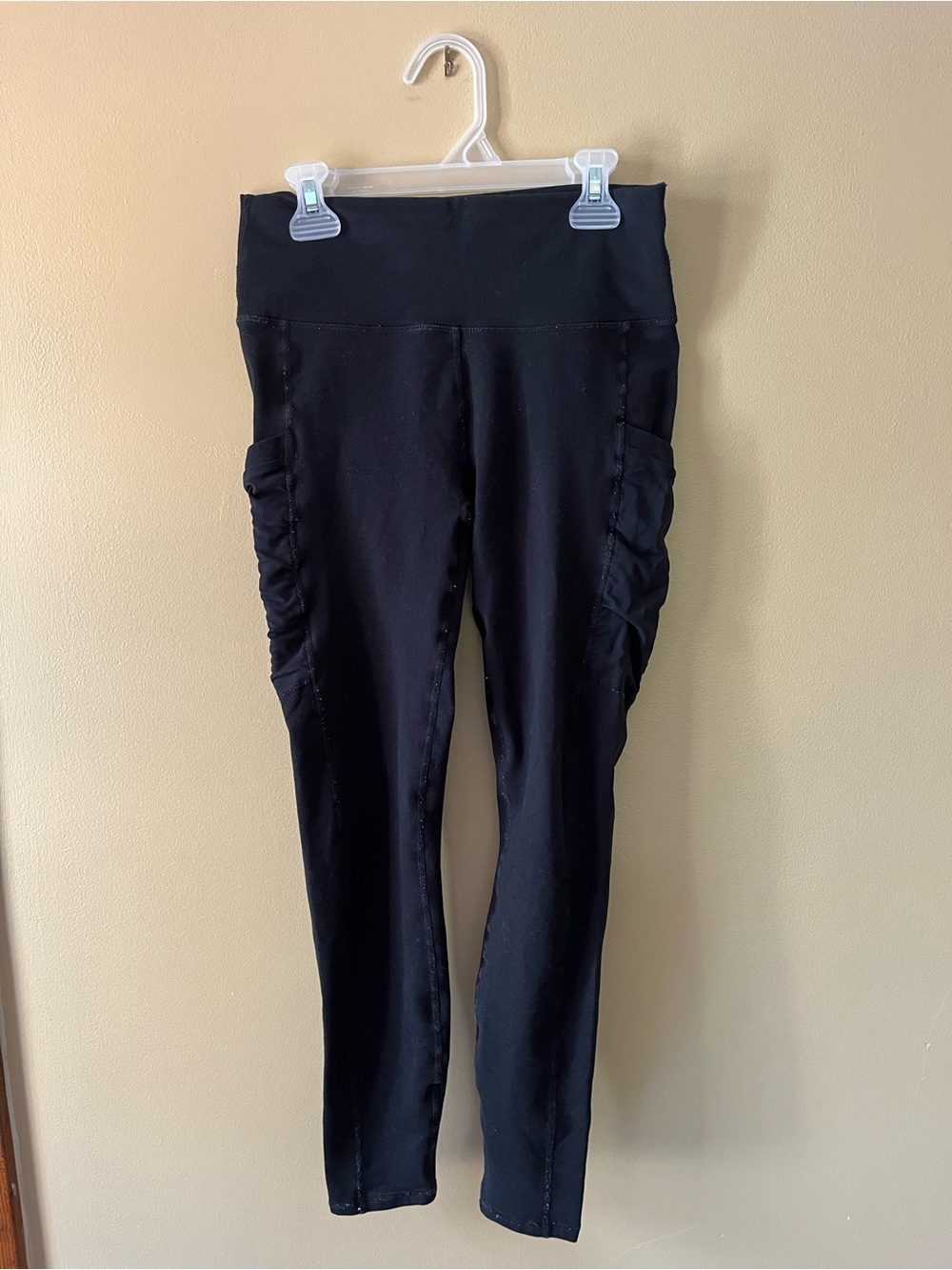 Fabletics Black High-Waist Ruched Side Leggings